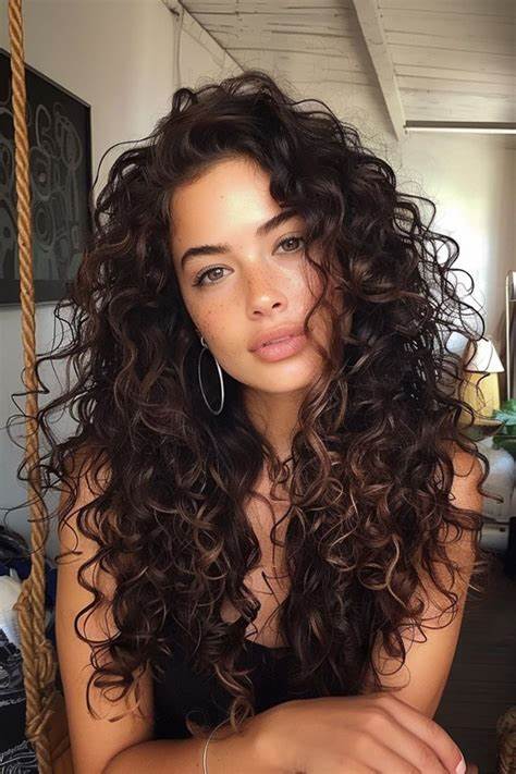 Lumina Leave-In Cream for Definition & Hydration of Curly Hair