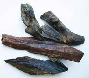 Essencial Parfum Oud