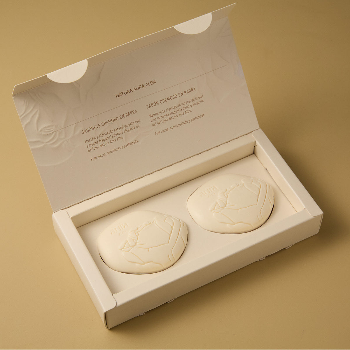 Aura Alba eua Parfum Complete Gift Set